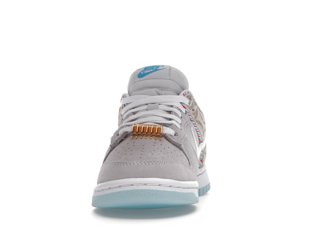 Nike Dunk Low SE Barber Shop Grey