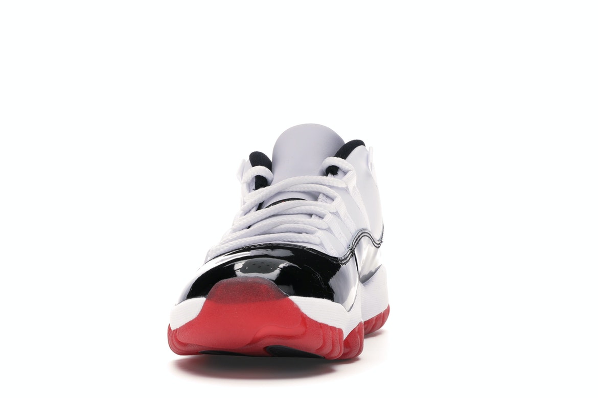 Air Jordan Retro 11 Low (Concord Bred)