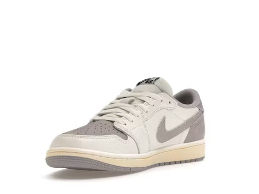 Air Jordan Retro 1 Low OG Atmosphere Grey