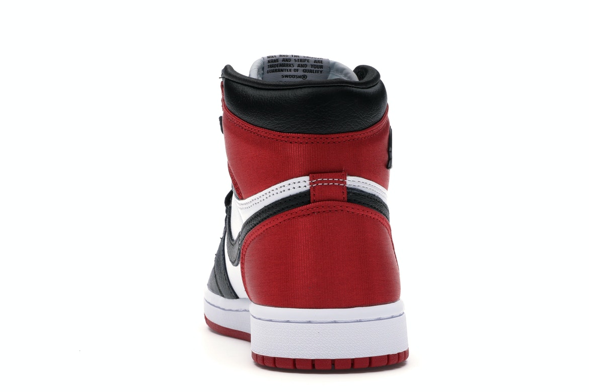 Air Jordan Retro 1 "Satin Black Toe"