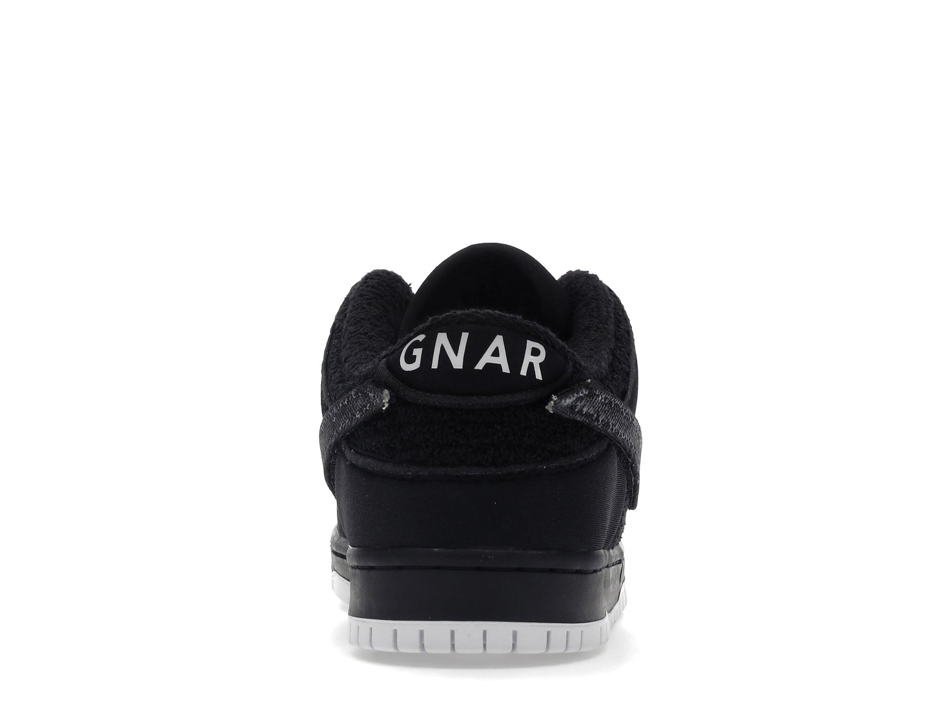 Nike SB Dunk Low "Gnarhunters"