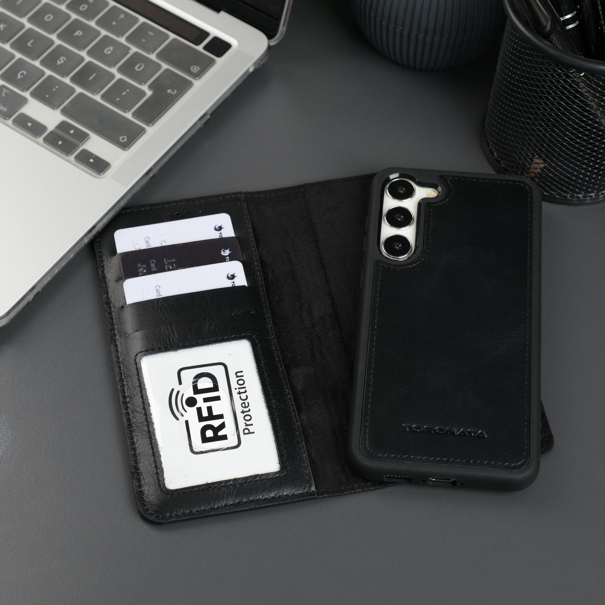 Leather Samsung Galaxy S25 Plus Wallet Case | Buffalo