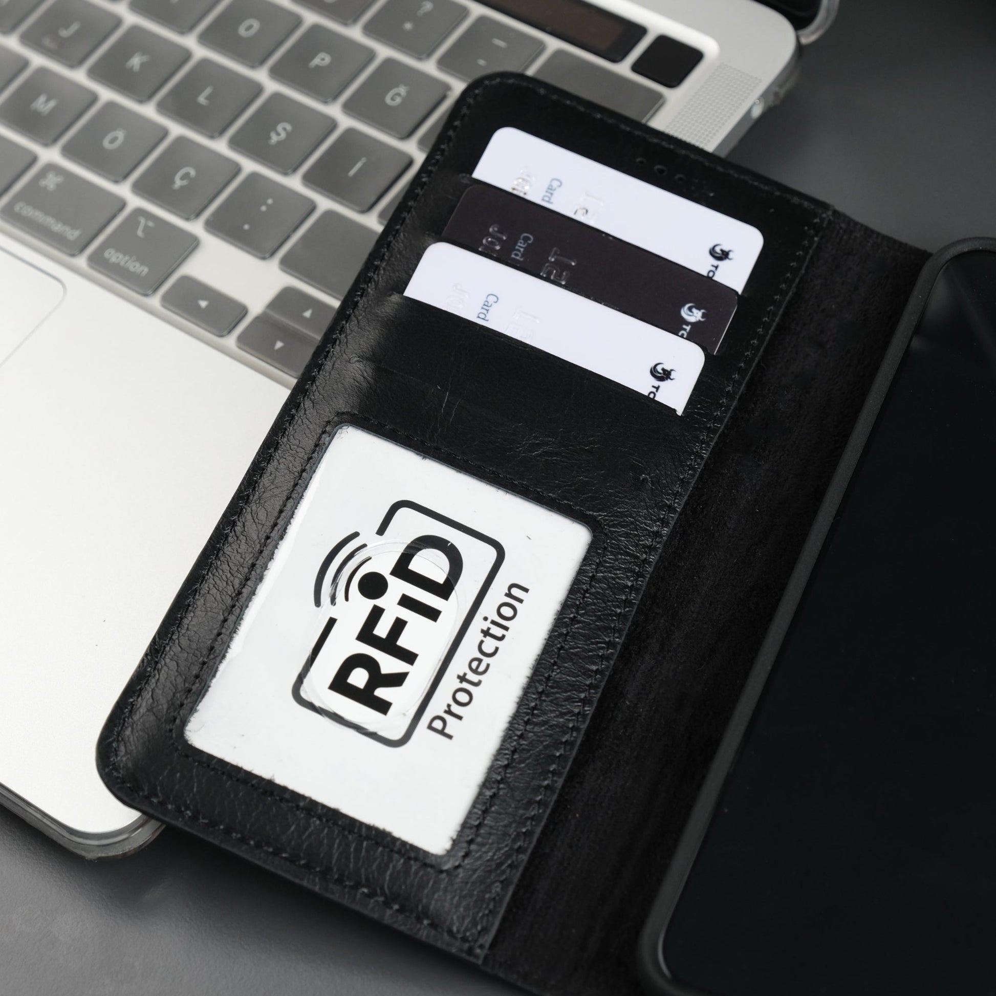 Leather Samsung Galaxy S25 Plus Wallet Case | Buffalo