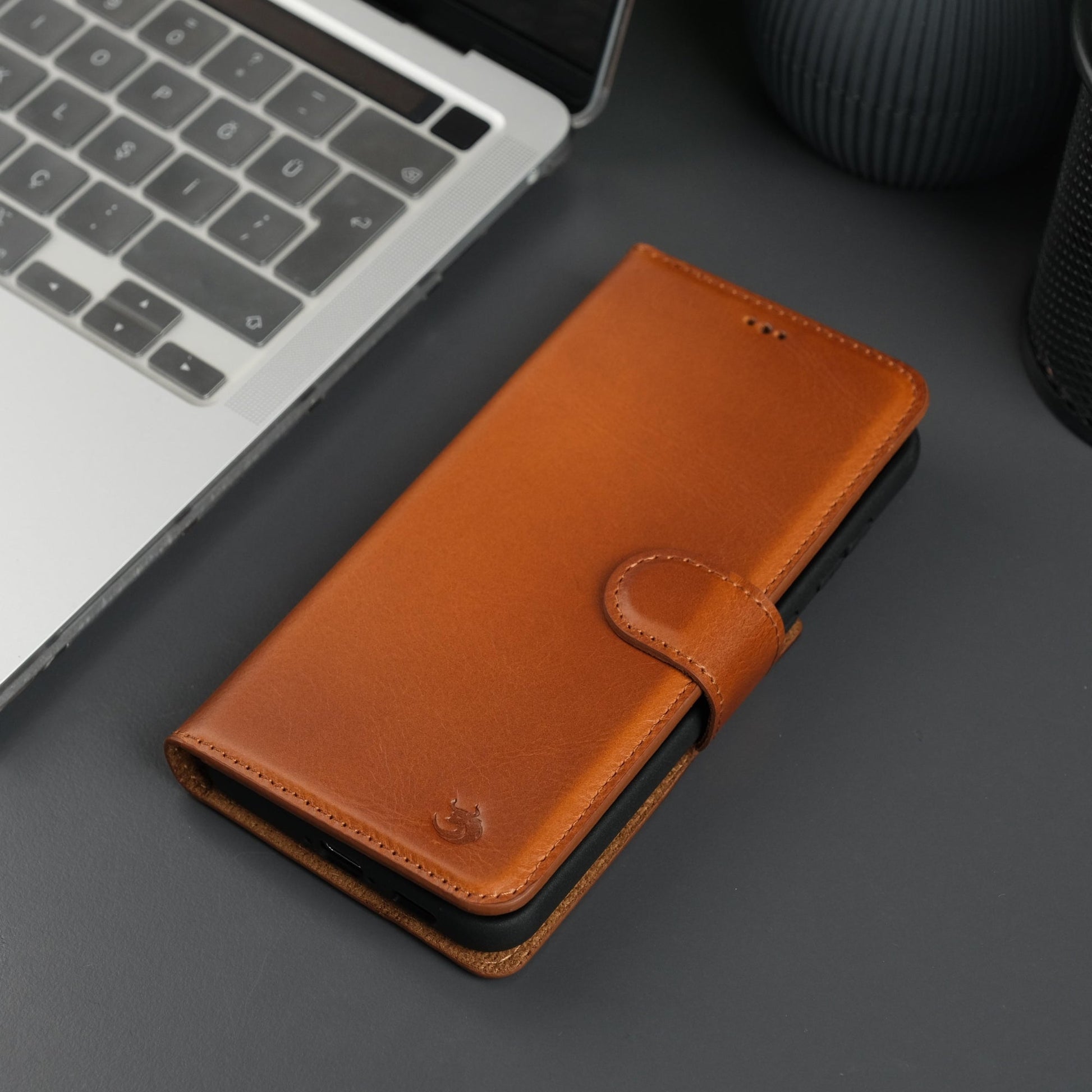 Leather Samsung Galaxy S25 Plus Wallet Case | Buffalo