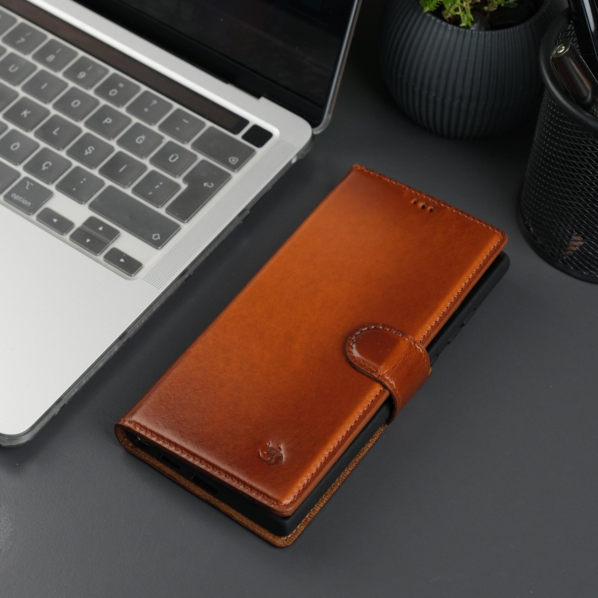 Leather Samsung Galaxy S25 Ultra Wallet Case | Buffalo