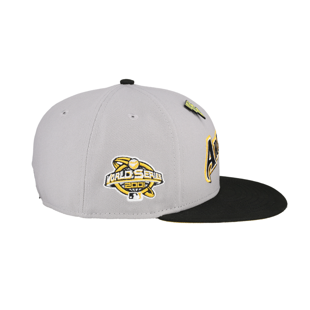 Arizona Diamondbacks Lightning Collection 2001 World Series Fitted Hat