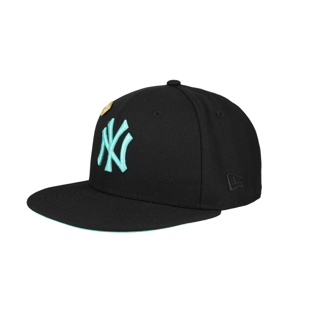 New York Yankees Mintacular Collection 1999 World Series Patch Fitted Hat