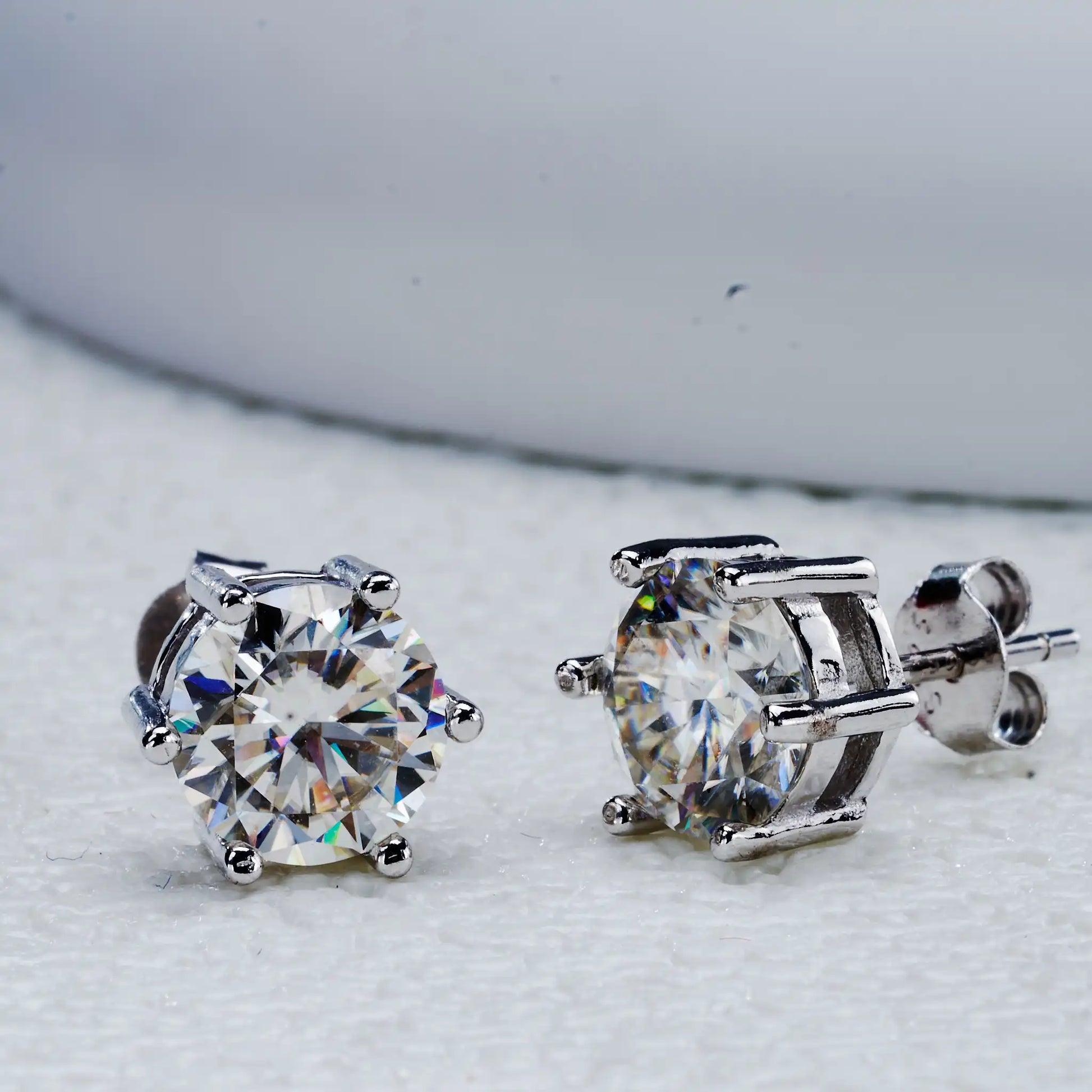 Moissanite Stud Earrings 0.5-3ct D Color GIA Certified 925 Silver Gold Plated