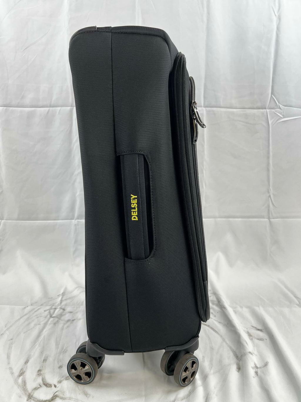 DELSEY Paris Softside Expandable Luggage with Spinner Wheels, Black. Large and - Very Good