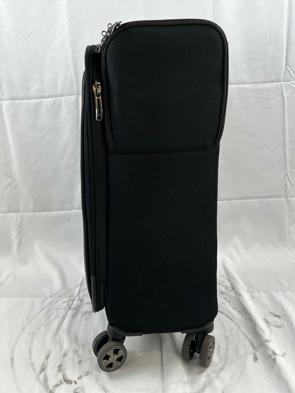 DELSEY Paris Softside Expandable Luggage with Spinner Wheels, Black. Large and - Very Good