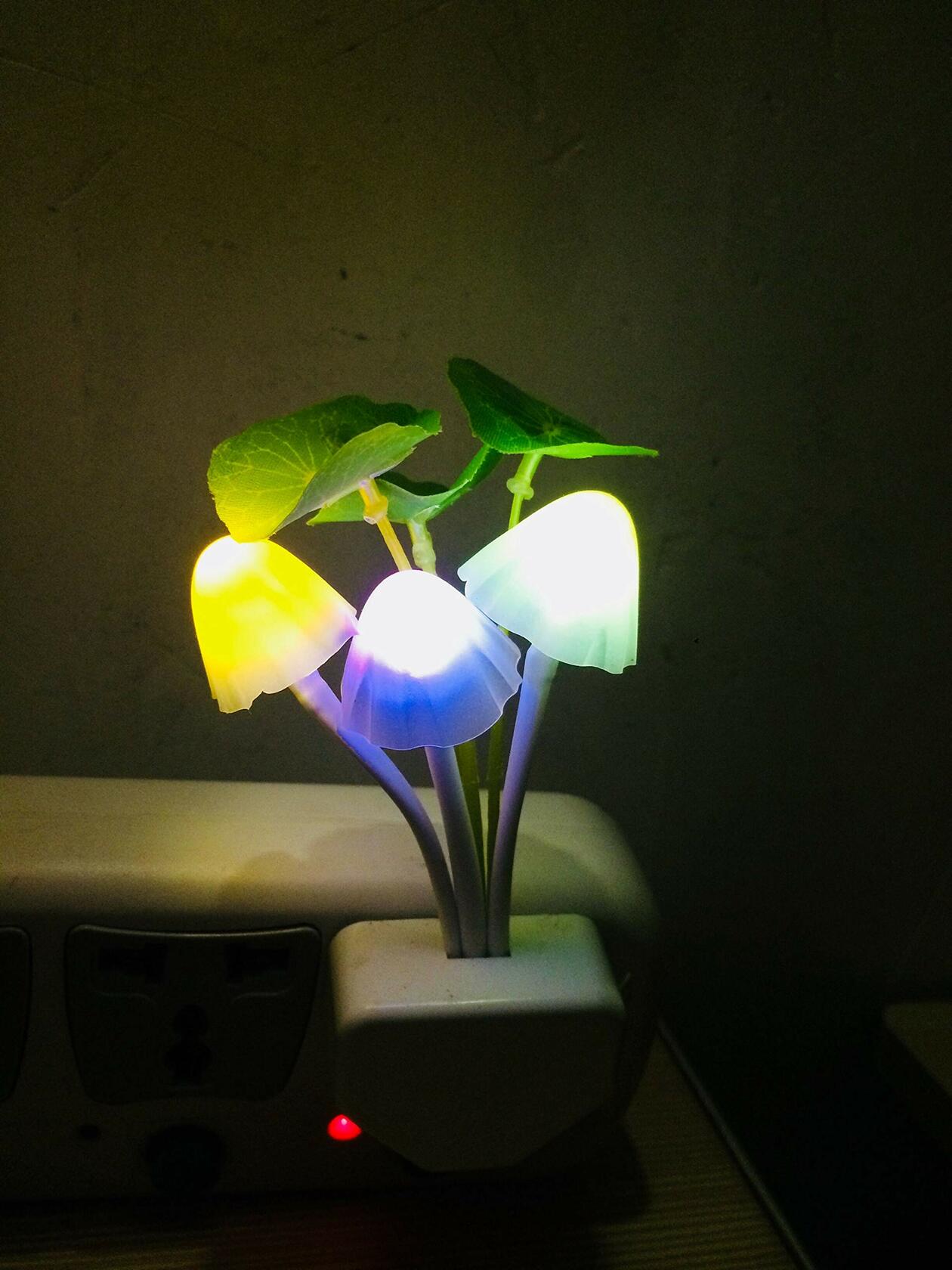 AUSAYE LED Mushroom Night Light Color Change Sensor Plug-in 1 Pack