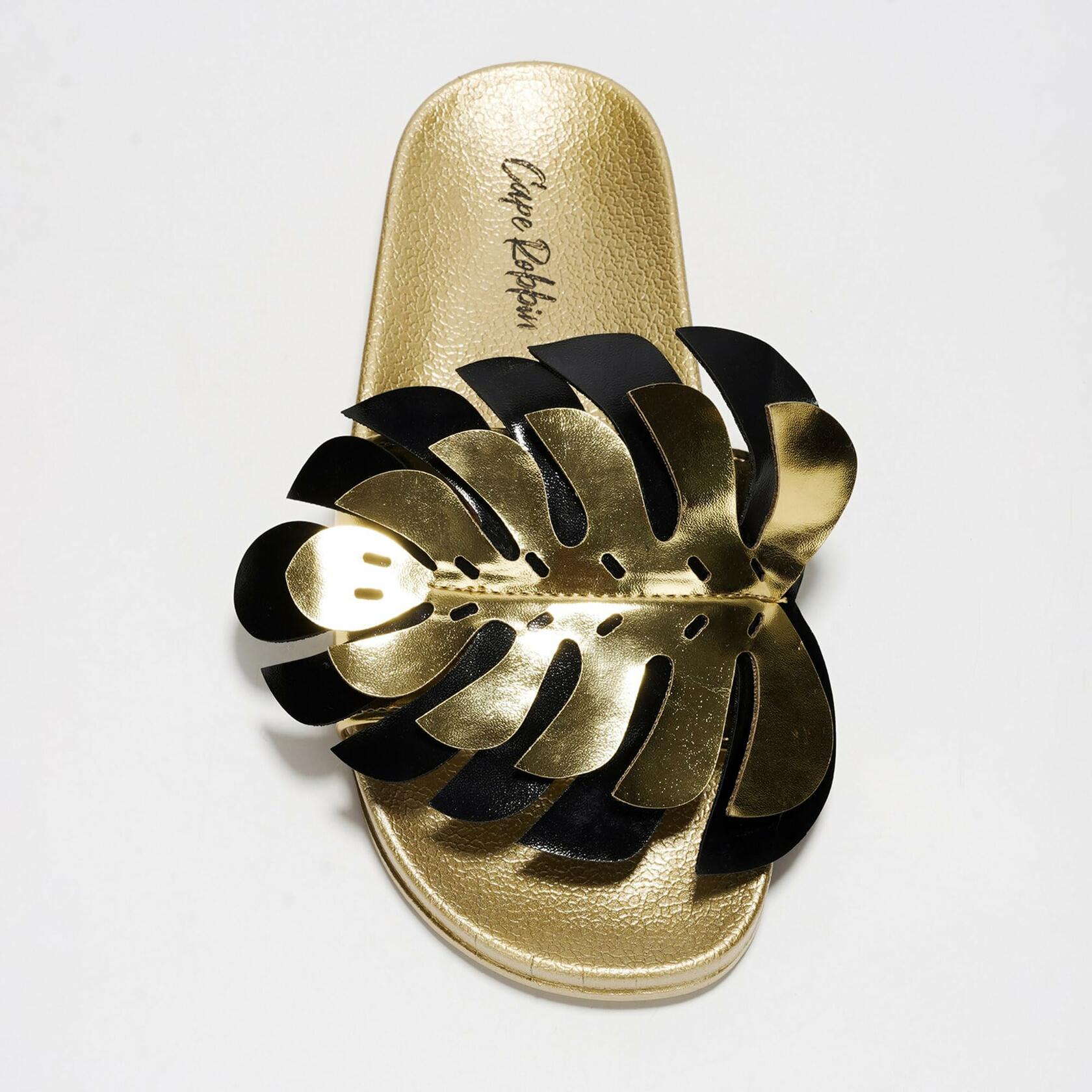 [Like New] Cape Robbin Sharai Women's Leaf Design Black Slides Sandals Size 9