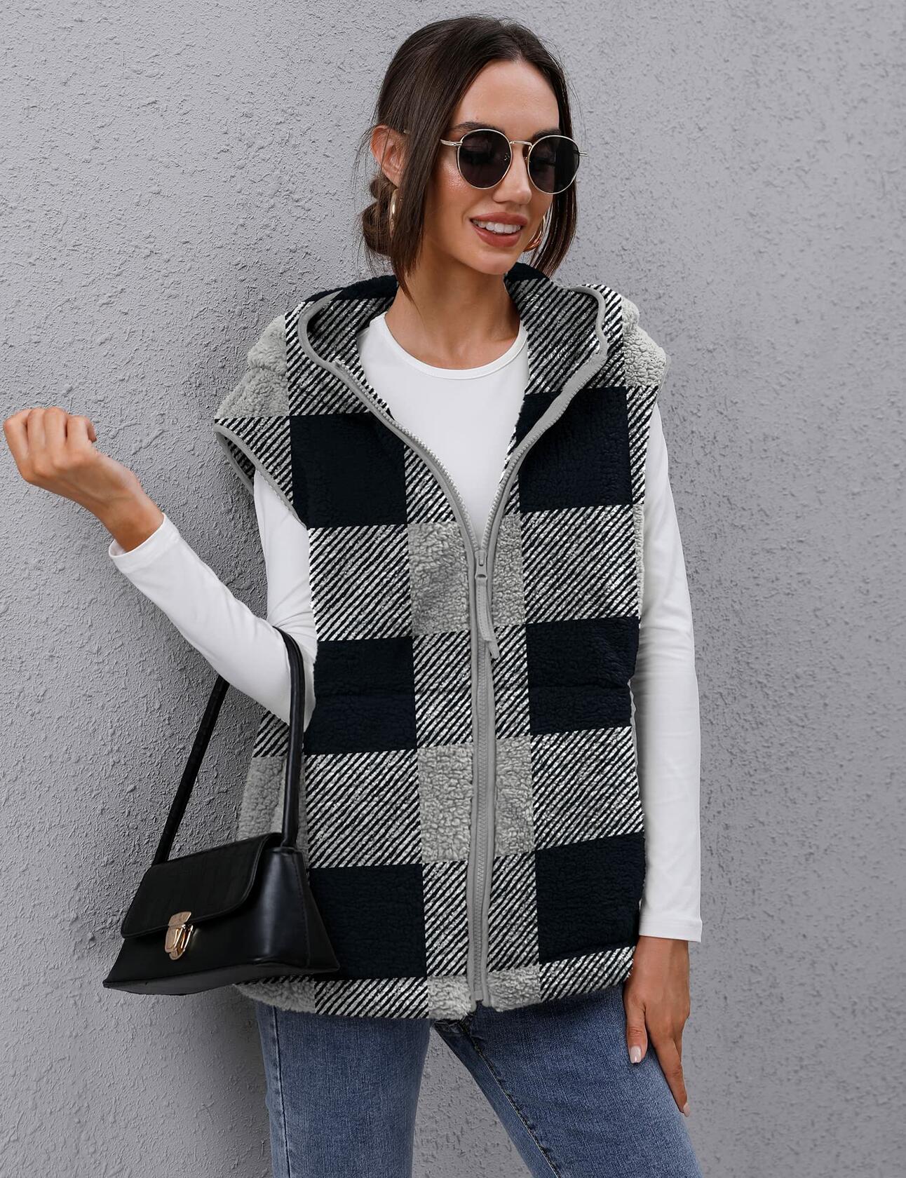 TFSDOD Womens Fuzzy Sherpa Fleece Vest Cozy Sleeveless Sweater Size M