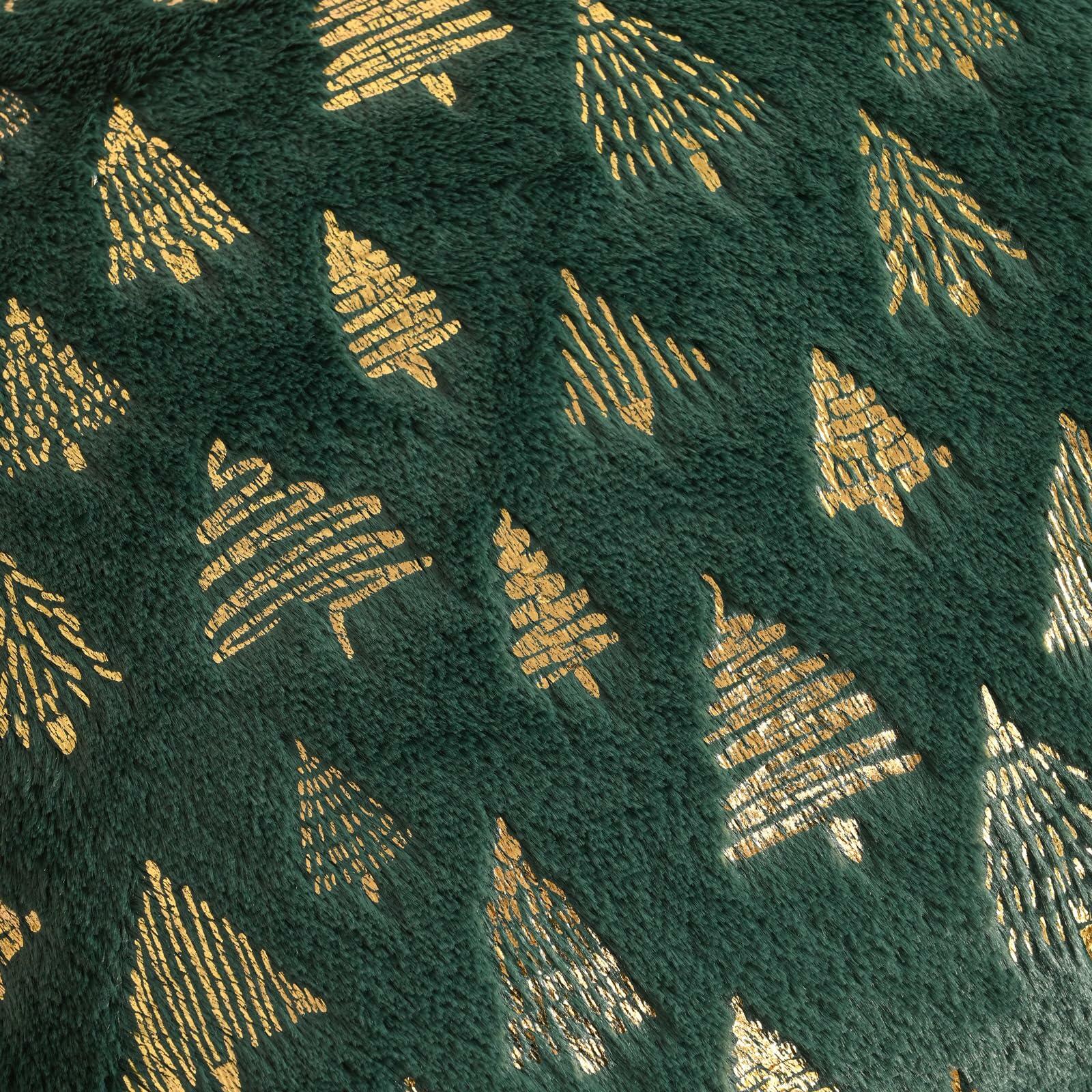 FUTEI Christmas Tree Green Throw Pillow Covers Set of 2 18x18 Inch