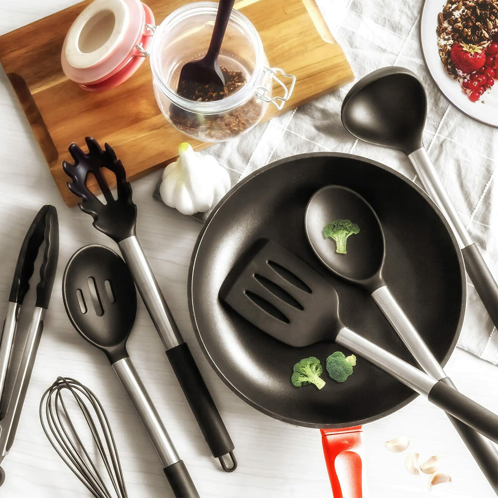 [Like New] LeMuna Silicone Kitchen Utensils Set Heat Resistant BPA Free Black Stainless