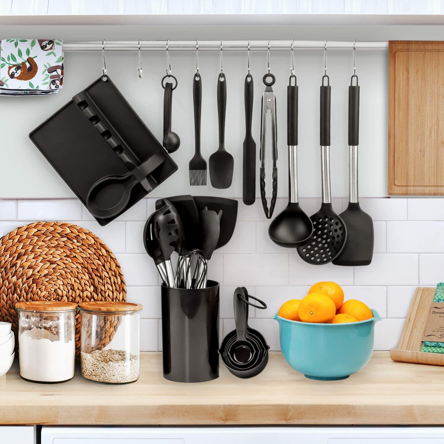 [Like New] LeMuna Silicone Kitchen Utensils Set Heat Resistant BPA Free Black Stainless