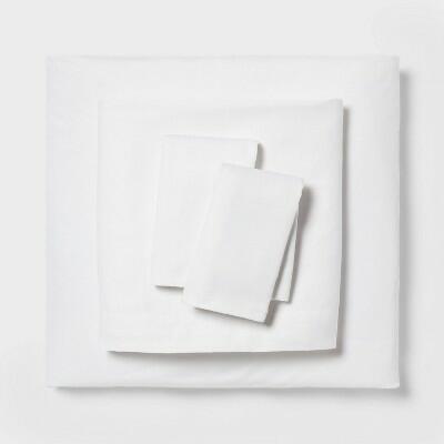 Room Essentials Queen Easy Care Cotton Blend Sateen Sheet Set White 225TC 4Pc