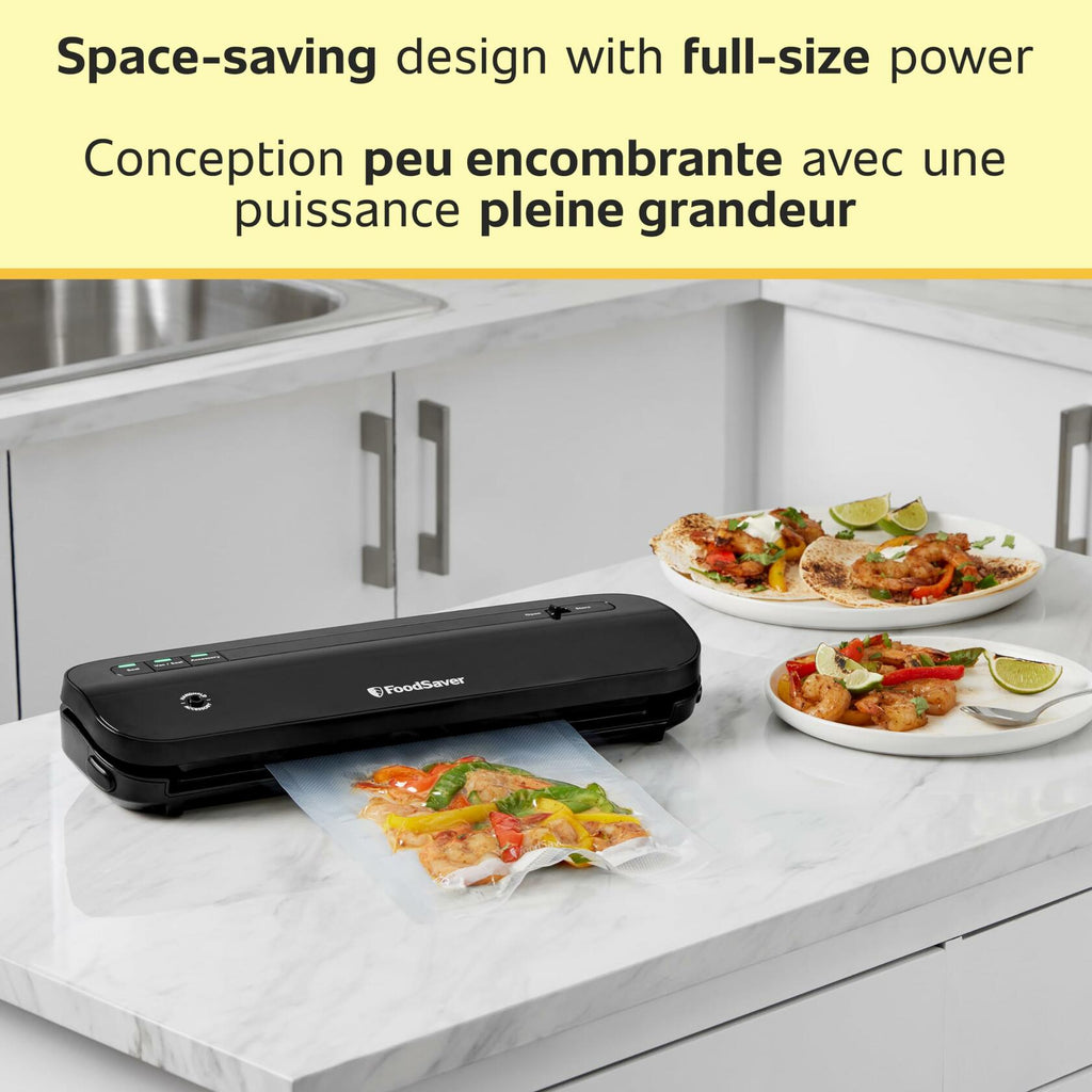 [Like New] FoodSaver 110878 Compact Vacuum Sealer Black Plastic Metal 120V
