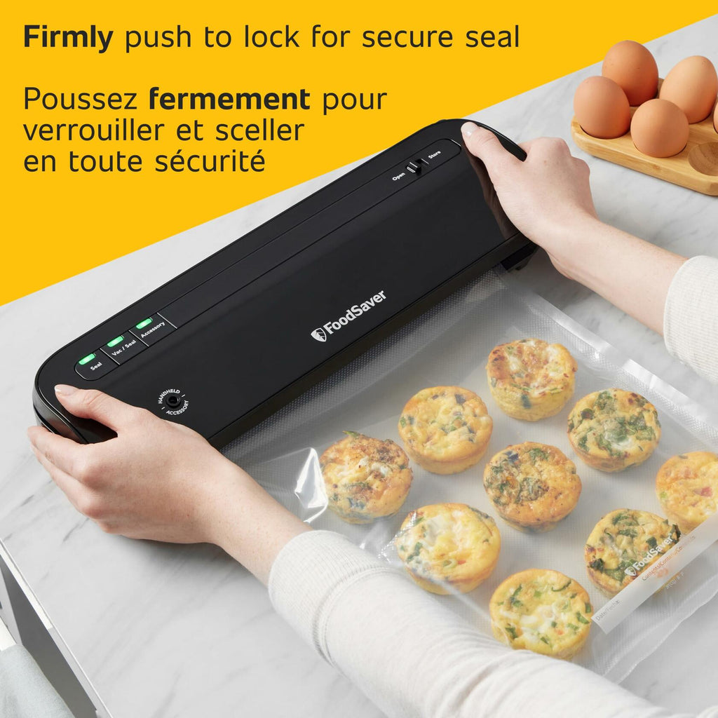 [Like New] FoodSaver 110878 Compact Vacuum Sealer Black Plastic Metal 120V