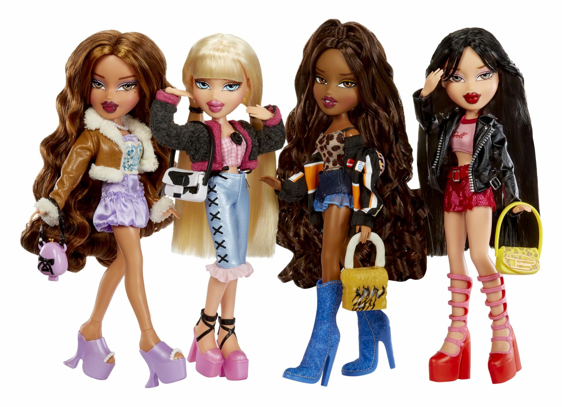 Bratz Goin’ Out! Cloe Fashion Doll with Accessories Medium Light Blue Eyes