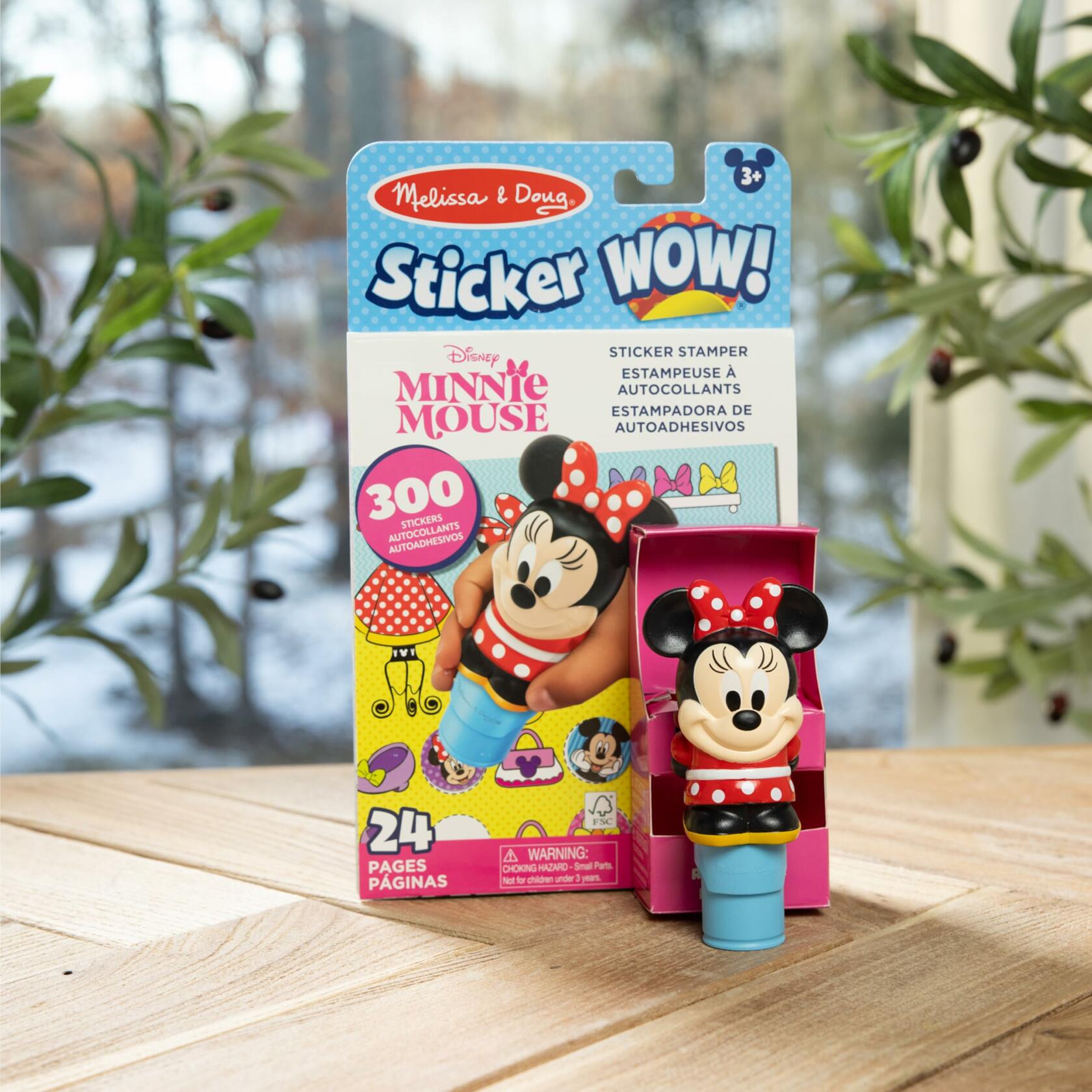Melissa & Doug Sticker Wow 24-Page Activity Pad Disney Minnie Mouse 300 Stickers