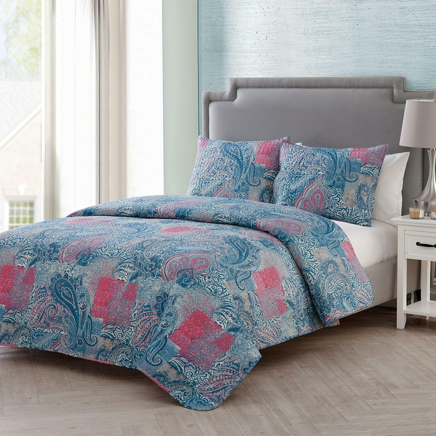 VCNY Home King Quilt 3-Piece Bed Set Caroline Taupe Lightweight Comforter