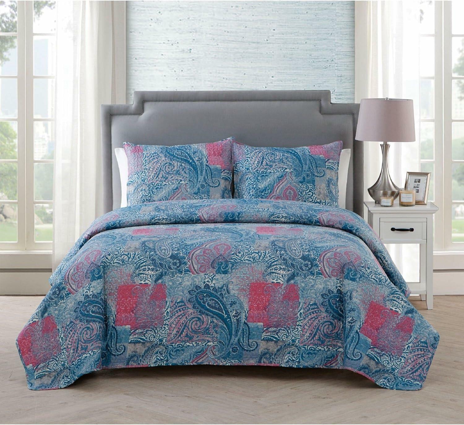 VCNY Home King Quilt 3-Piece Bed Set Caroline Taupe Lightweight Comforter