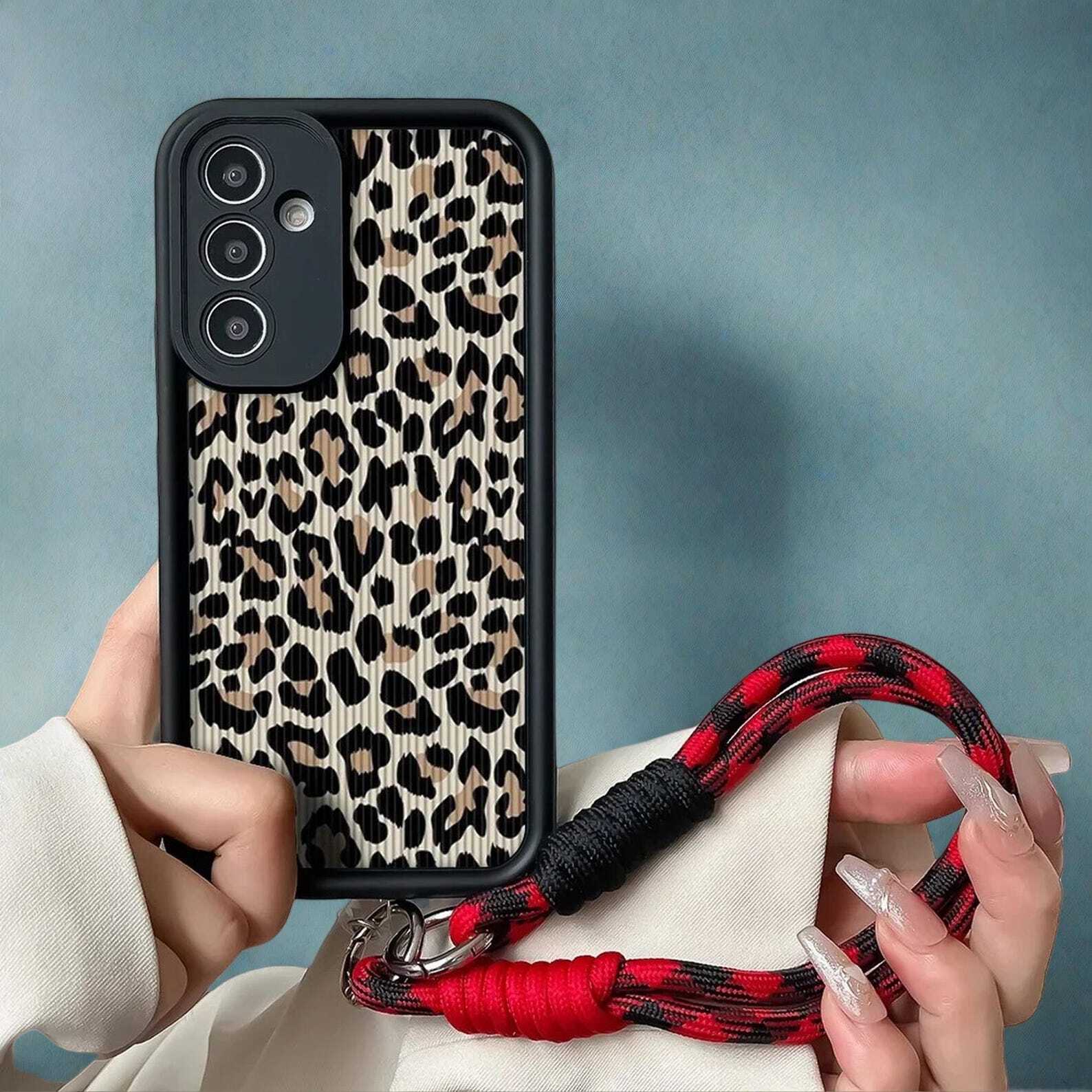 Leopard Print Wrist Strap Case for Samsung S25 S24 S23 S22 S21 Plus Ultra, Soft TPU Protective Cover with Secure Chain Lanyard