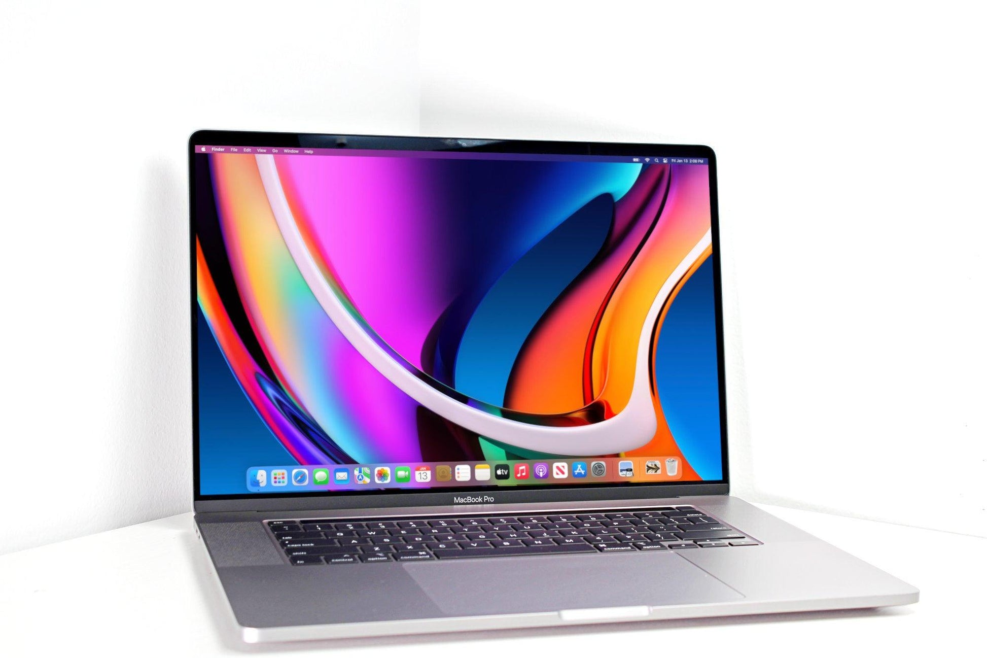Apple Care+ 3/24 Apple MacBook Pro (16-inch 2019) 2.4 GHz i9 16GB 512GB SSD (Space Grey) 5300M + Brand New Screen!