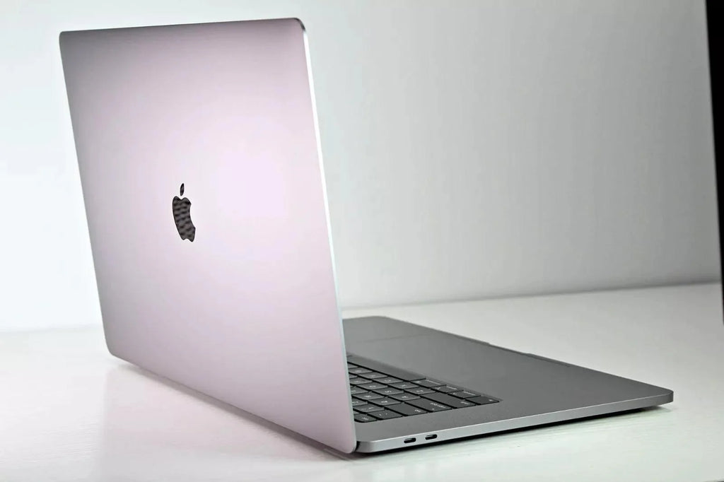 2019 Apple MacBook Pro 16-inch i7 2.6GHz – 16GB RAM 512GB SSD AMD 5300M Japanese Keyboard