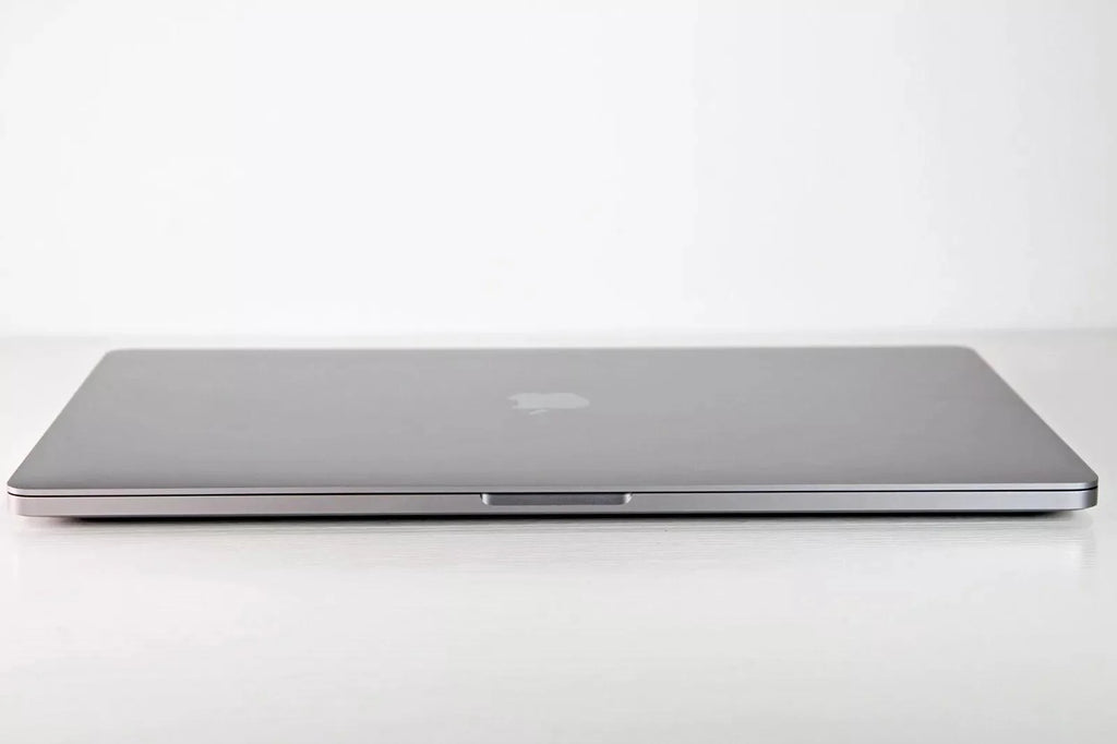 2019 Apple MacBook Pro 16-inch i7 2.6GHz – 16GB RAM 512GB SSD AMD 5300M Japanese Keyboard