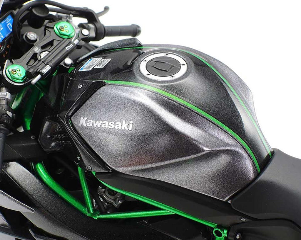 Tamiya 1/12 Kawasaki Ninja H2 Carbon Plastic Model Kit