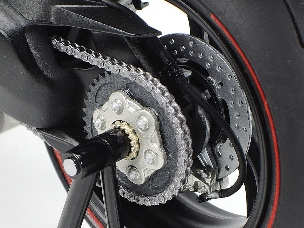 Tamiya Ducati Superleggera V4 14140 1/12 scale