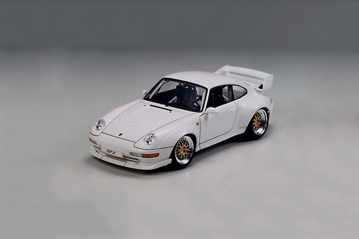 Tamiya Porsche GT2 1/24 Plastic Model Kit Street Version
