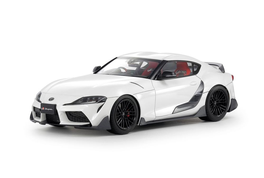 Tamiya 1/24 Toyota GR Supra Custom, Plastic Model 24371