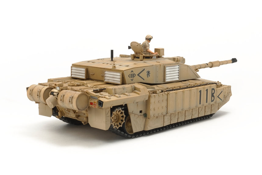 Tamiya 1/48 British Tank Challenger 2 Plastic Model Kit (Desertised)