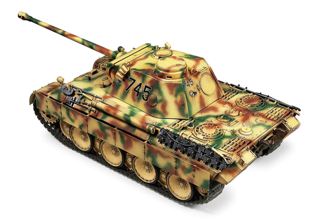 Tamiya 1/35 German Panther AUSF.D Tank Plastic Model Kit