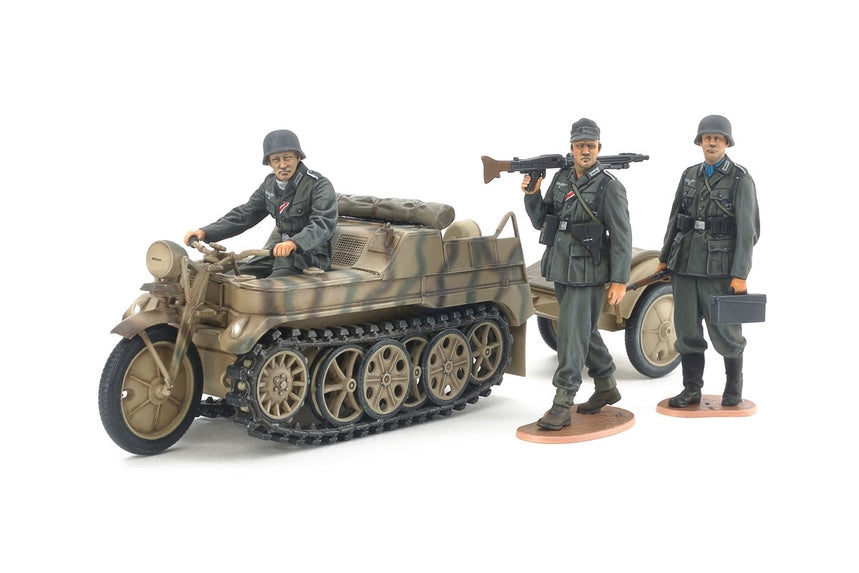 Tamiya 1/35 German SD.KFZ.2 Kettenkraftrad Military Plastic Model Kit