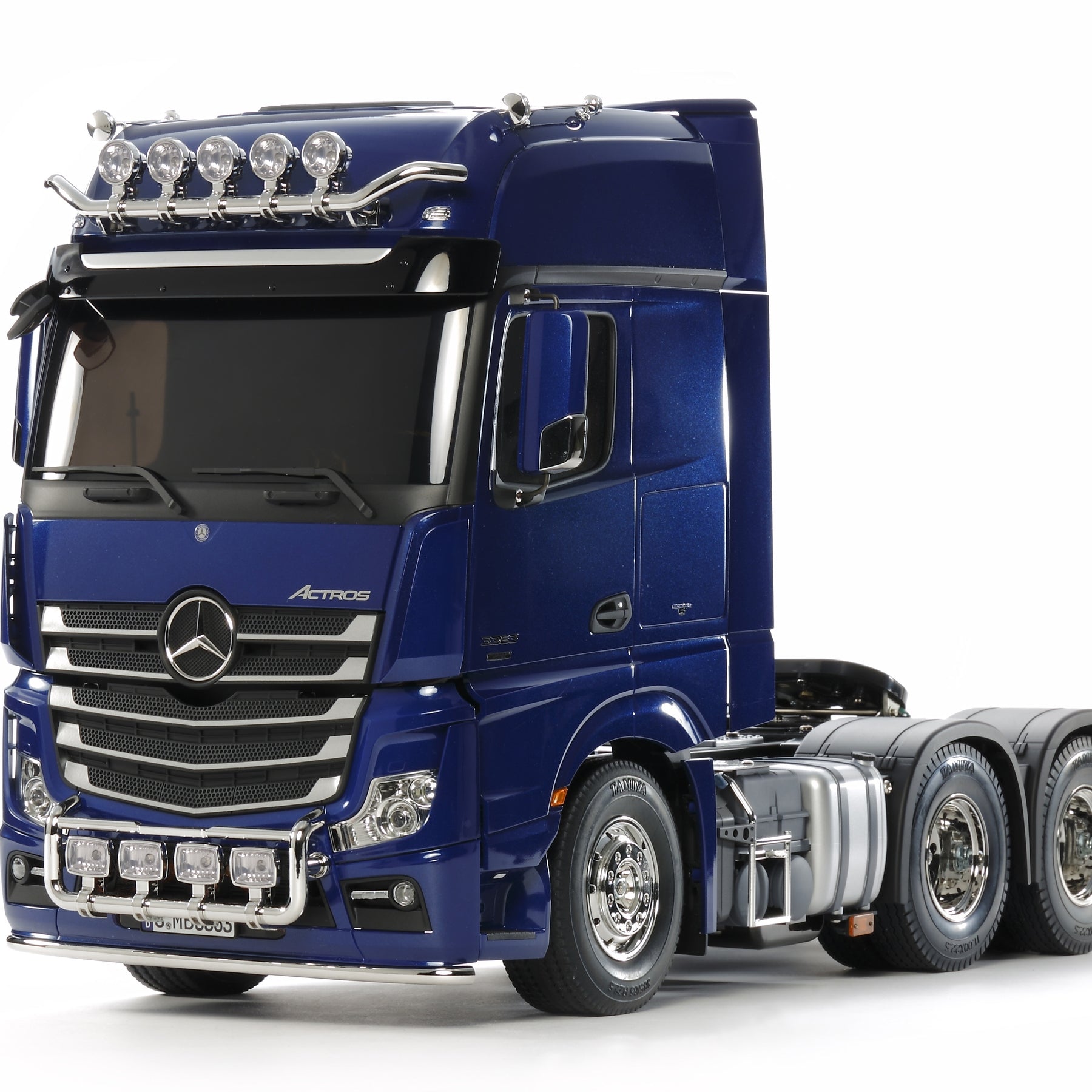 Tamiya 1/14 RC Mercedes-Benz Actros Tractor Truck Kit Pearl Blue
