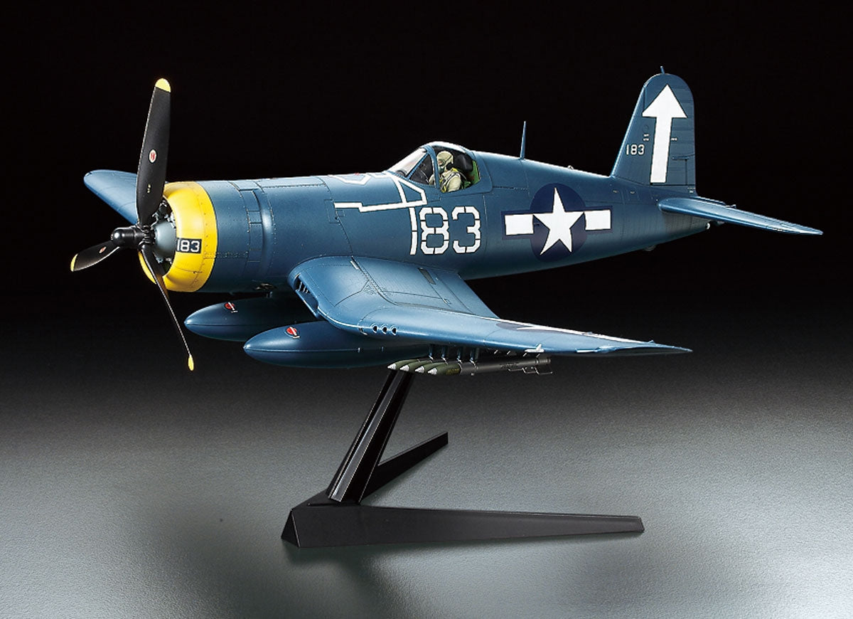 Tamiya 1/32 Vought F4U-1D Corsair Plastic Model Airplane Kit