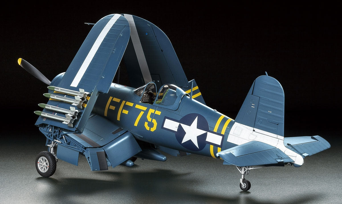 Tamiya 1/32 Vought F4U-1D Corsair Plastic Model Airplane Kit