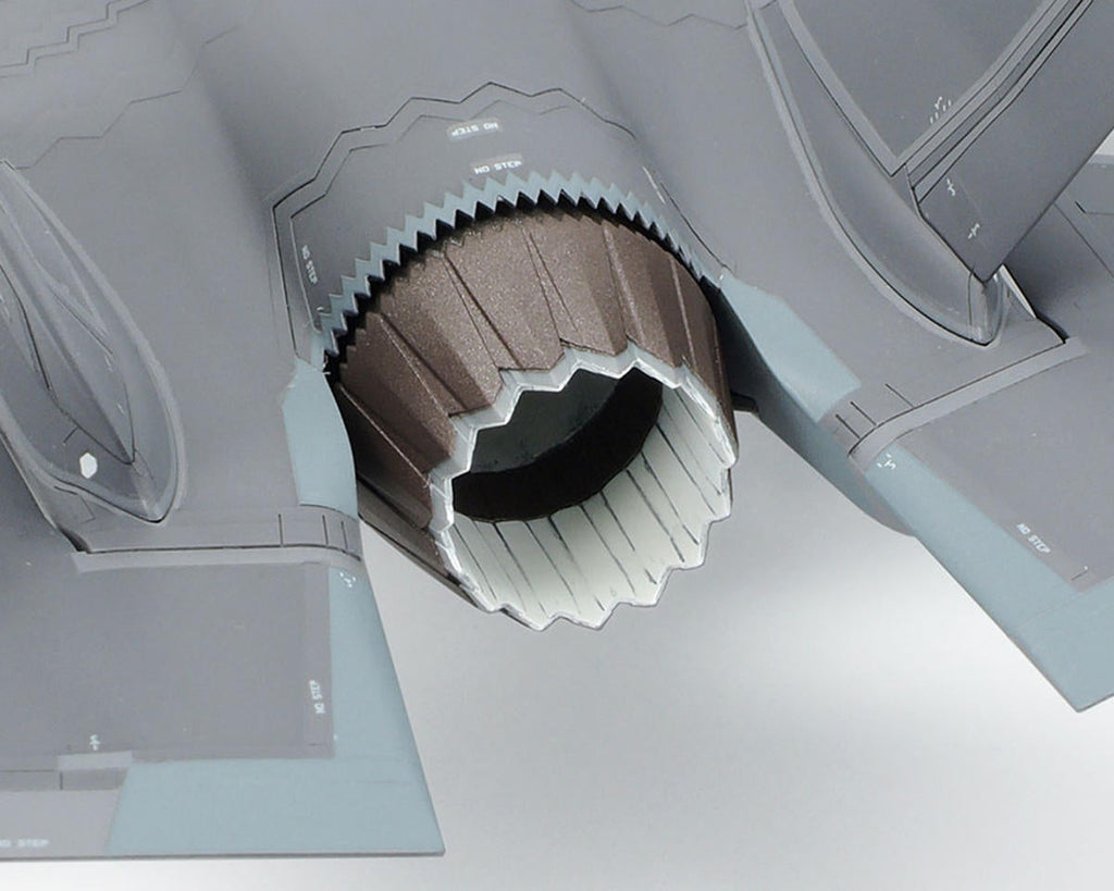 Tamiya 1/72 Lockheed Martin F-35A Lightning II Model Kit