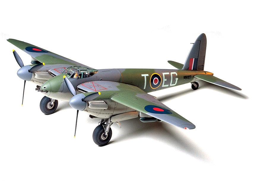 Tamiya 1/48 De Havilland Mosquito FB-Mk.6 Plastic Model Airplane Kit