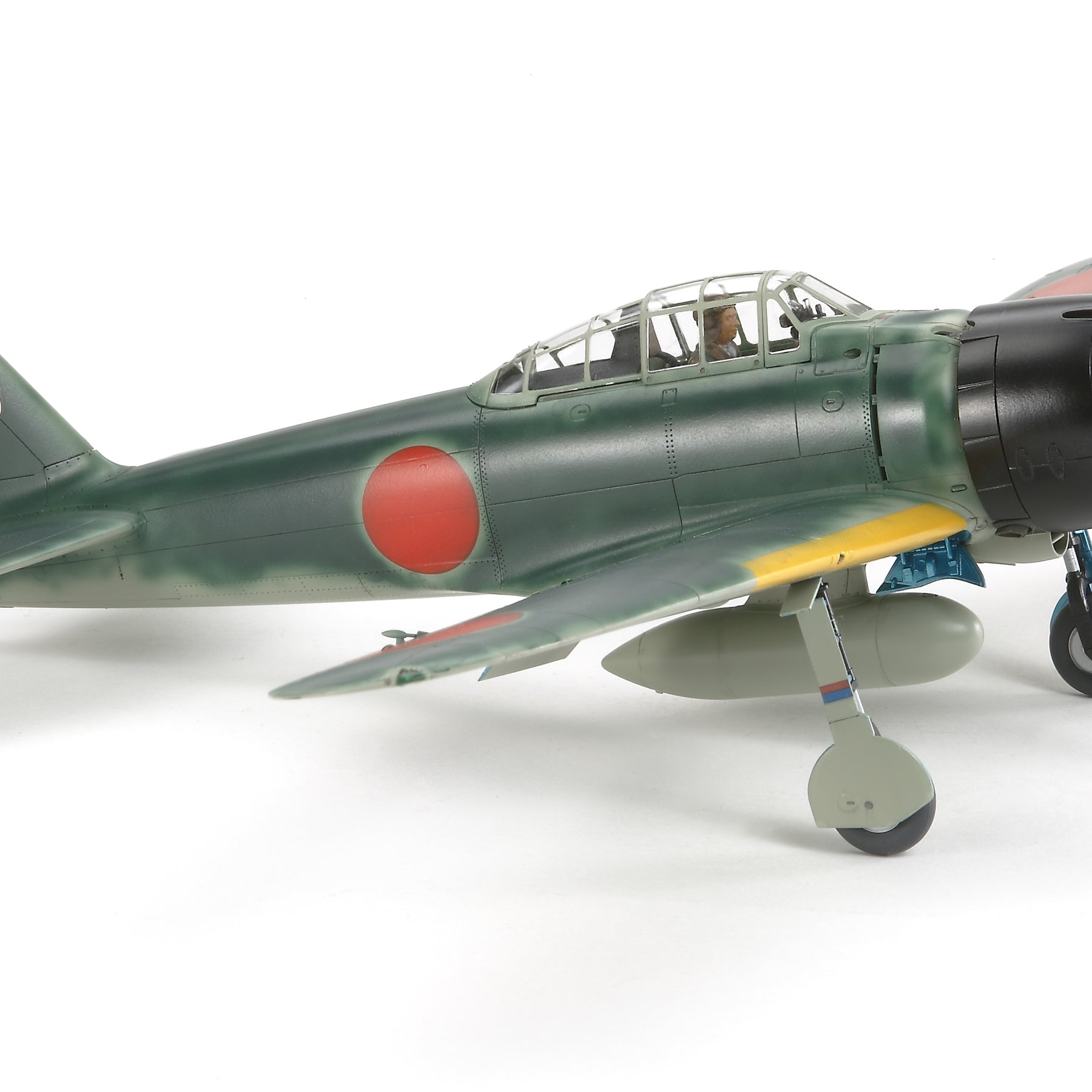 Tamiya 1/48 Mitsubishi A6M3/3a (ZEKE) Plastic Model Airplane Kit
