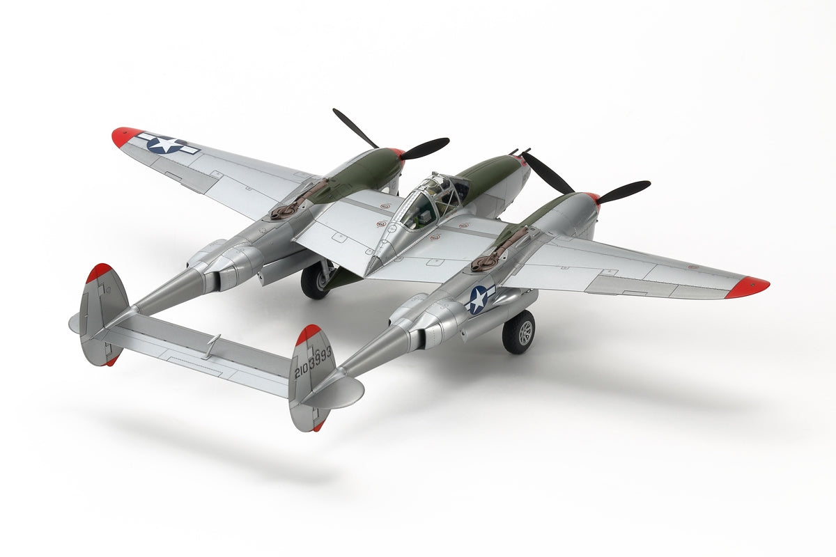 Tamiya 1/48 Aircraft Lockheed P-38 J Lightning Plastic Model Kit