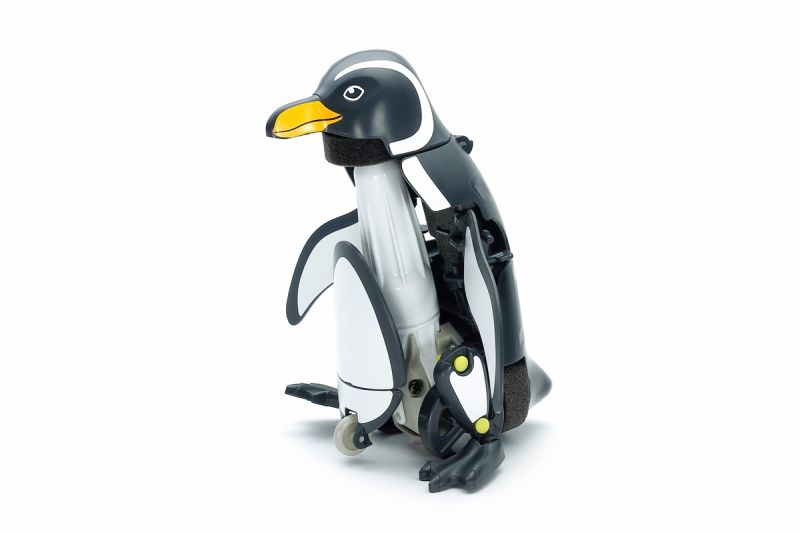 Tamiya Mechanical Penguin  70259
