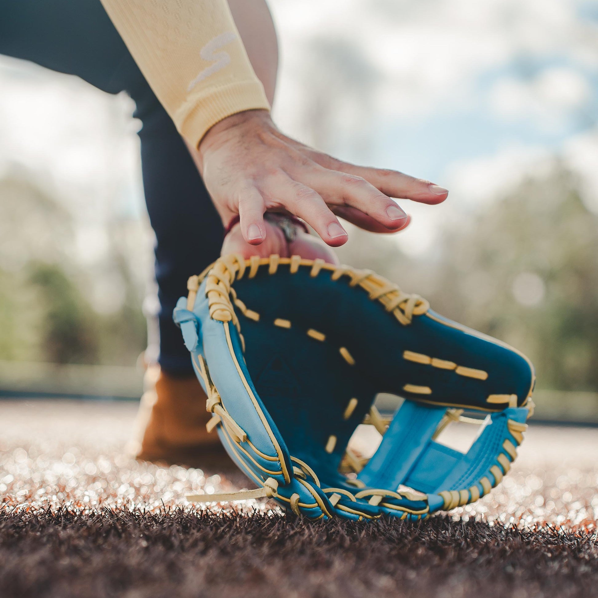 Stinger Thunderbolt 11.5" Baseball Fielding Glove