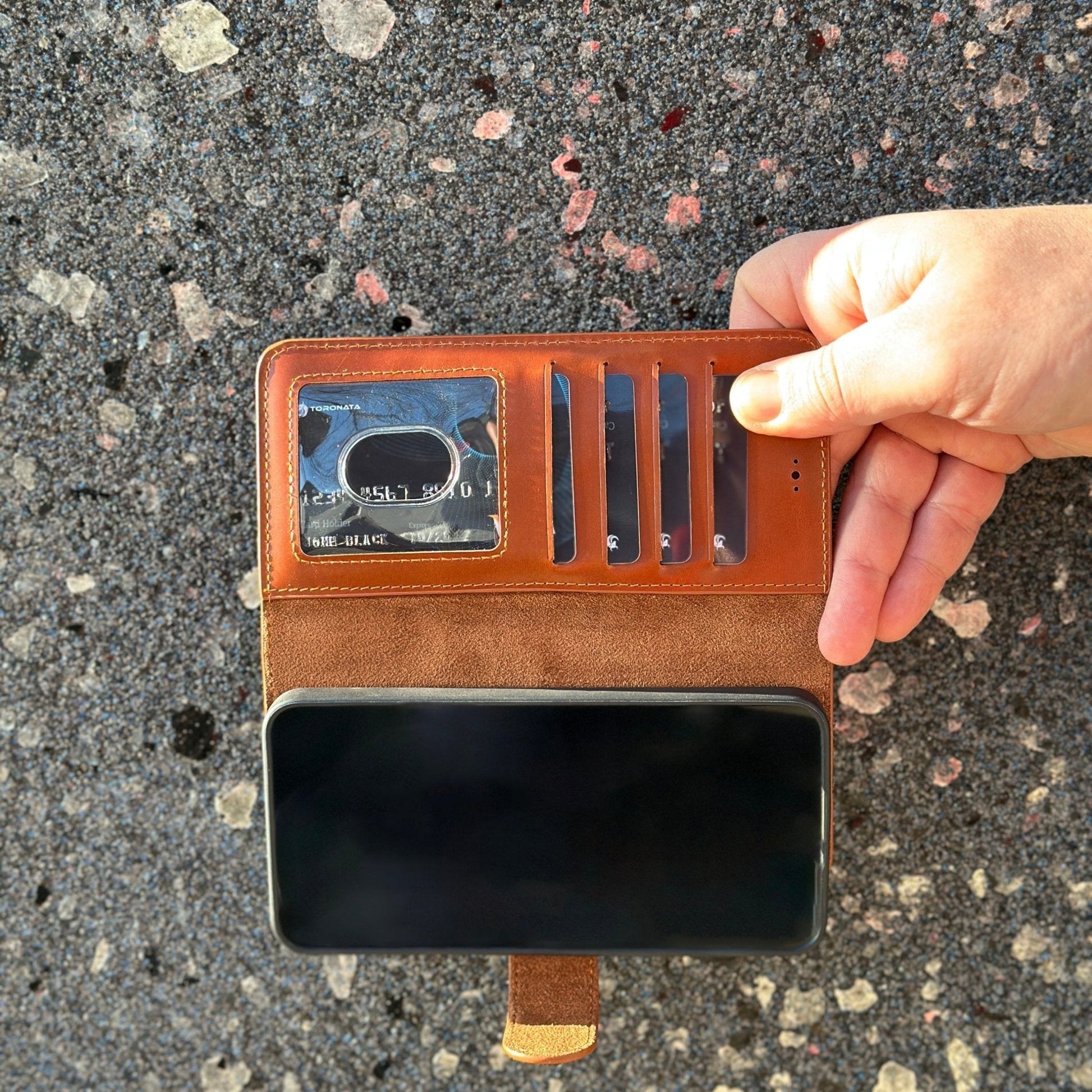 Vegas Premium Leather iPhone 15 Wallet Case with MagSafe | Detachable RFID Blocking Luxury Wallet