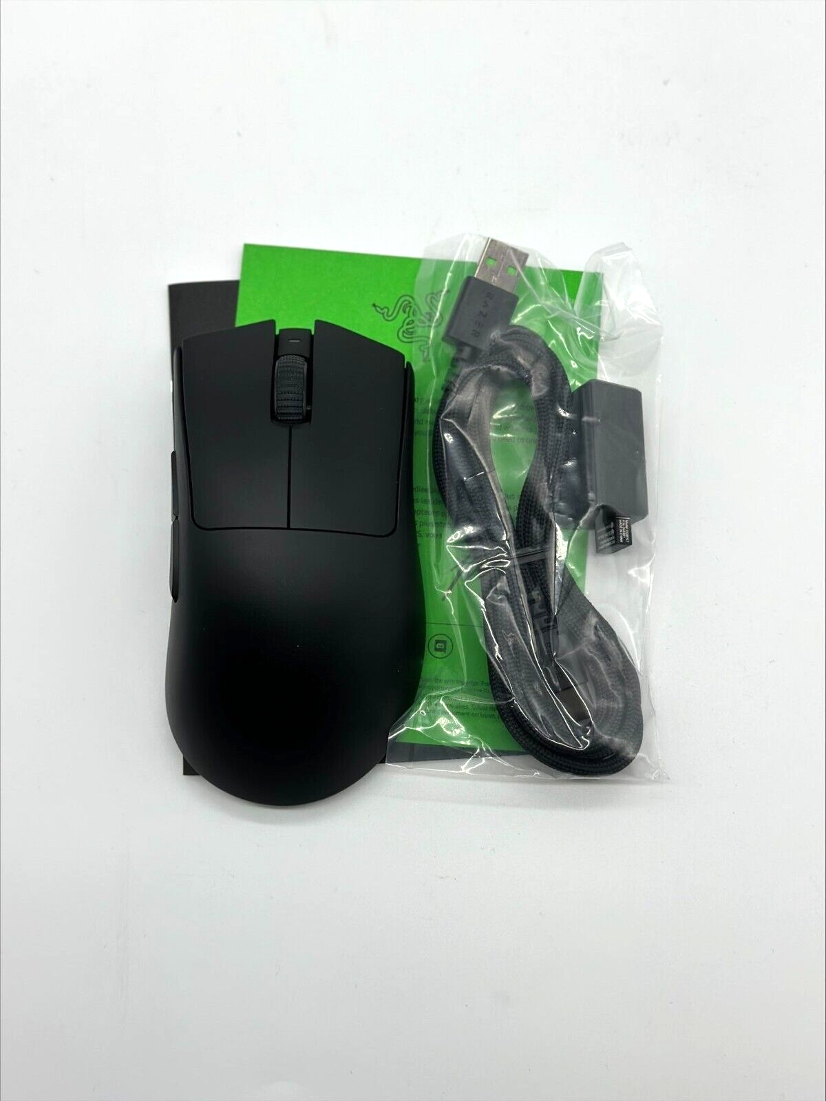Razer DeathAdder V3 Pro Gaming Mouse – Ultra-Lightweight Wireless – White – (Refurbished)