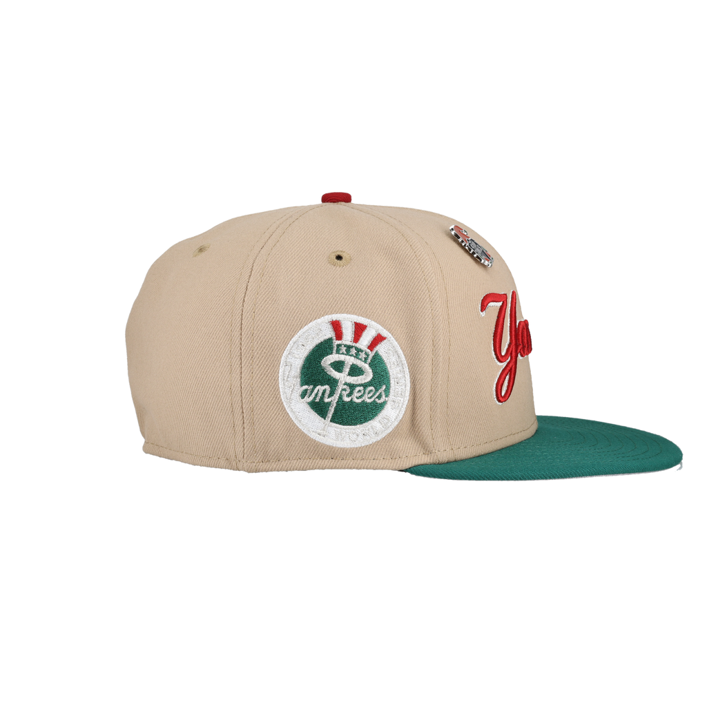 New York Yankees 2023 Christmas Collection 1962 World Series Patch Fitted Hat